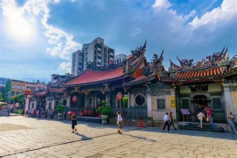 廟後 風水|【風水特輯】住在宮廟、佛寺附近更能受到神明保佑嗎？對人有什。